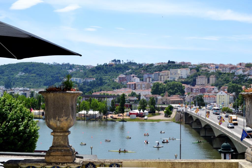 コインブラ ポルタージ ホステル エクステリア 写真